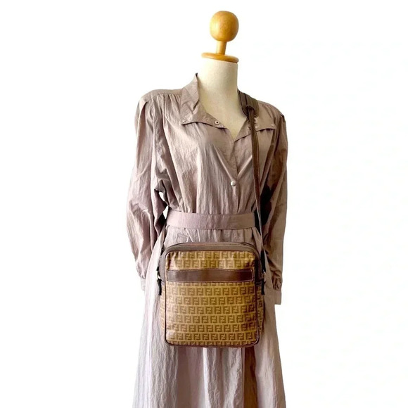 Vintage Fendi Zucchino Coated Canvas Crossbody Handbag - Picture 3 of 10